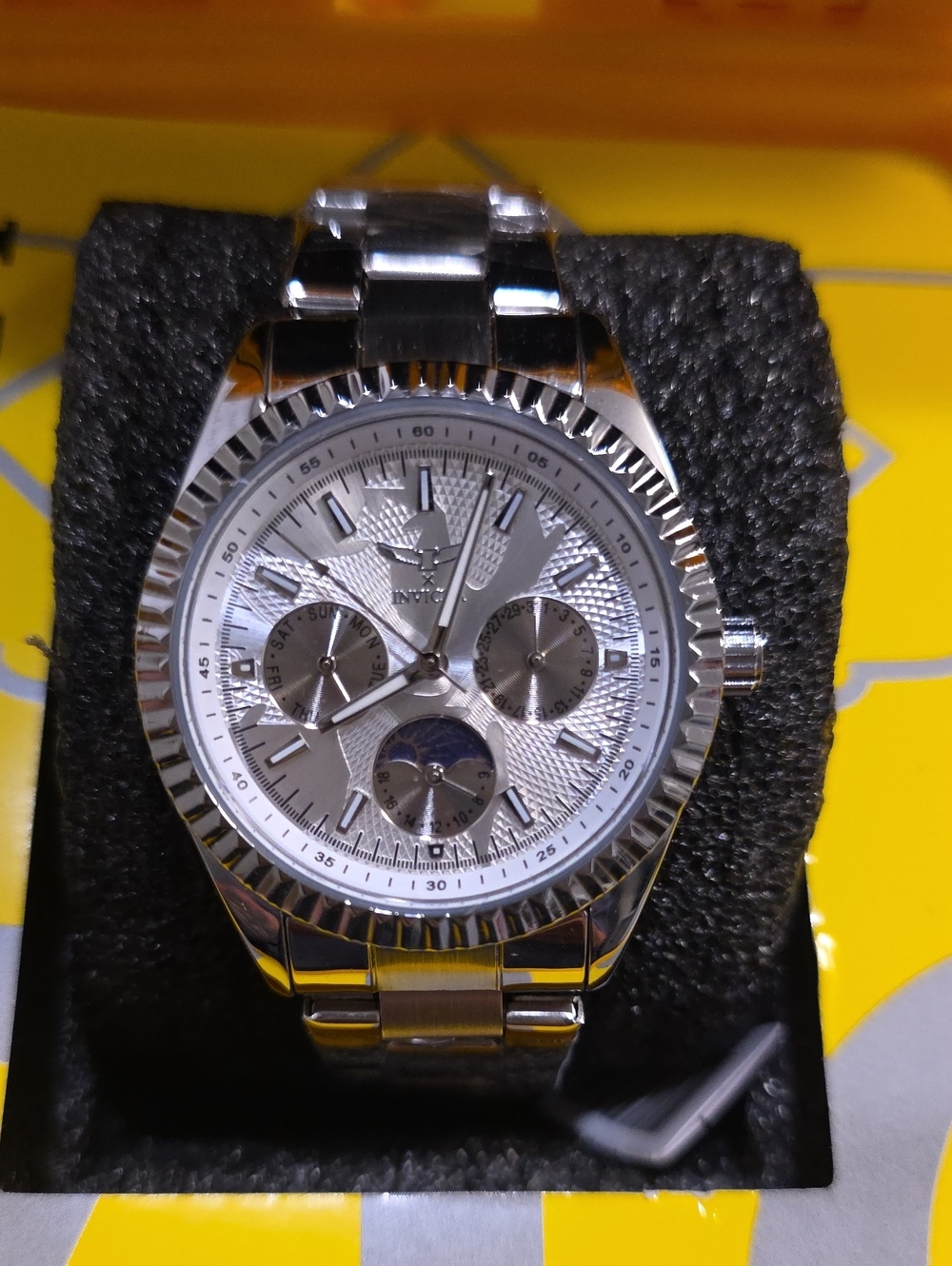 885. Invicta Specialty I Model 69871 Ladies Watch 38mm